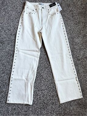 Abercrombie & Fitch White High-Rise Studded Jeans